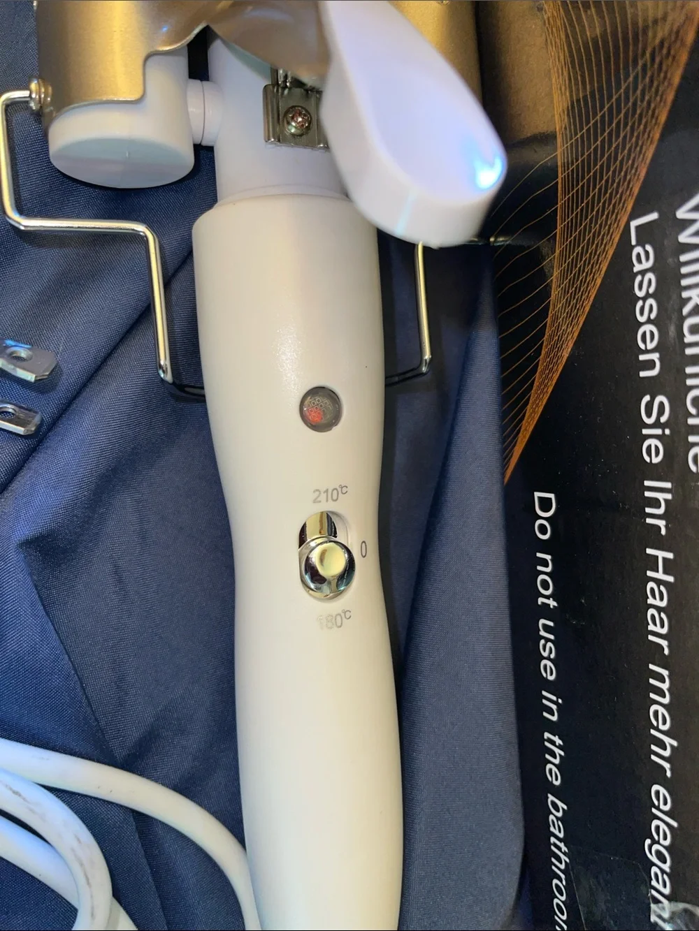 Gold Triple Barrel Hair Waver - White Handle